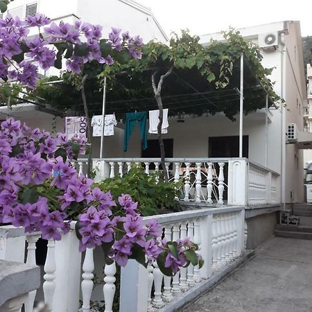 Sobe I Apartmani Marovic Petrovac Exterior foto