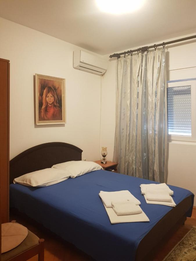 Sobe I Apartmani Marovic Petrovac Exterior foto