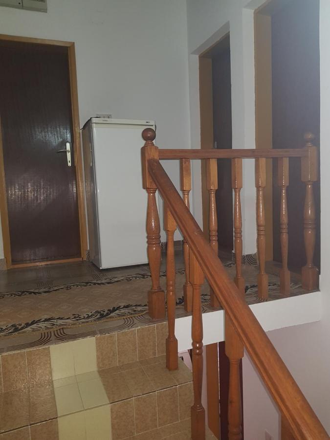 Sobe I Apartmani Marovic Petrovac Exterior foto
