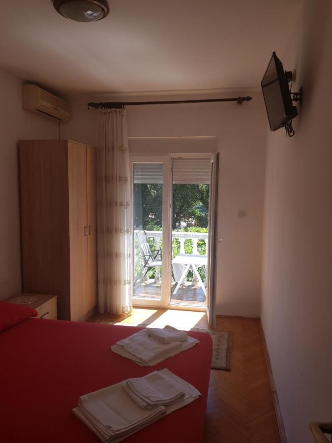 Sobe I Apartmani Marovic Petrovac Exterior foto